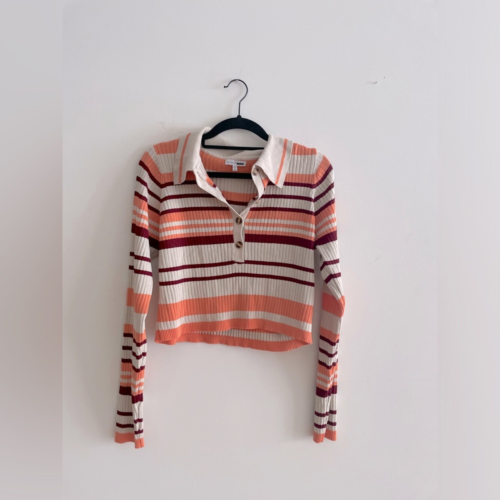 Cute cropped long sleeve striped shirt